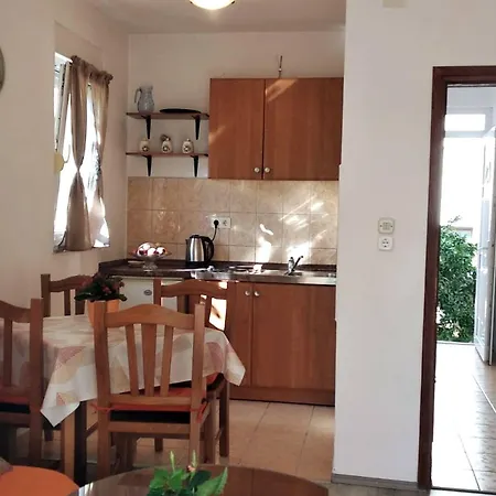 Relax At 2br Oasis In * Задар